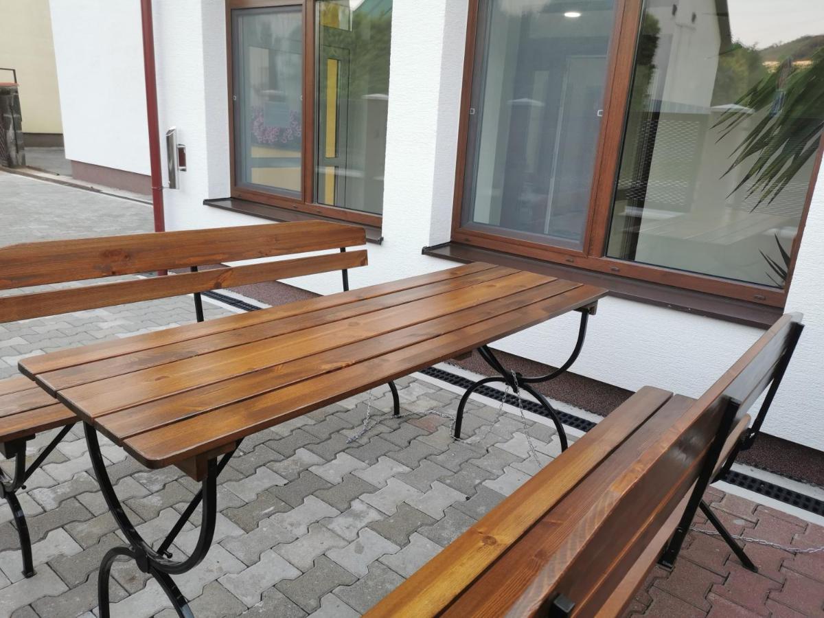 Comenius Apartments - Apartmany Na Rohu Svidnik Exterior foto